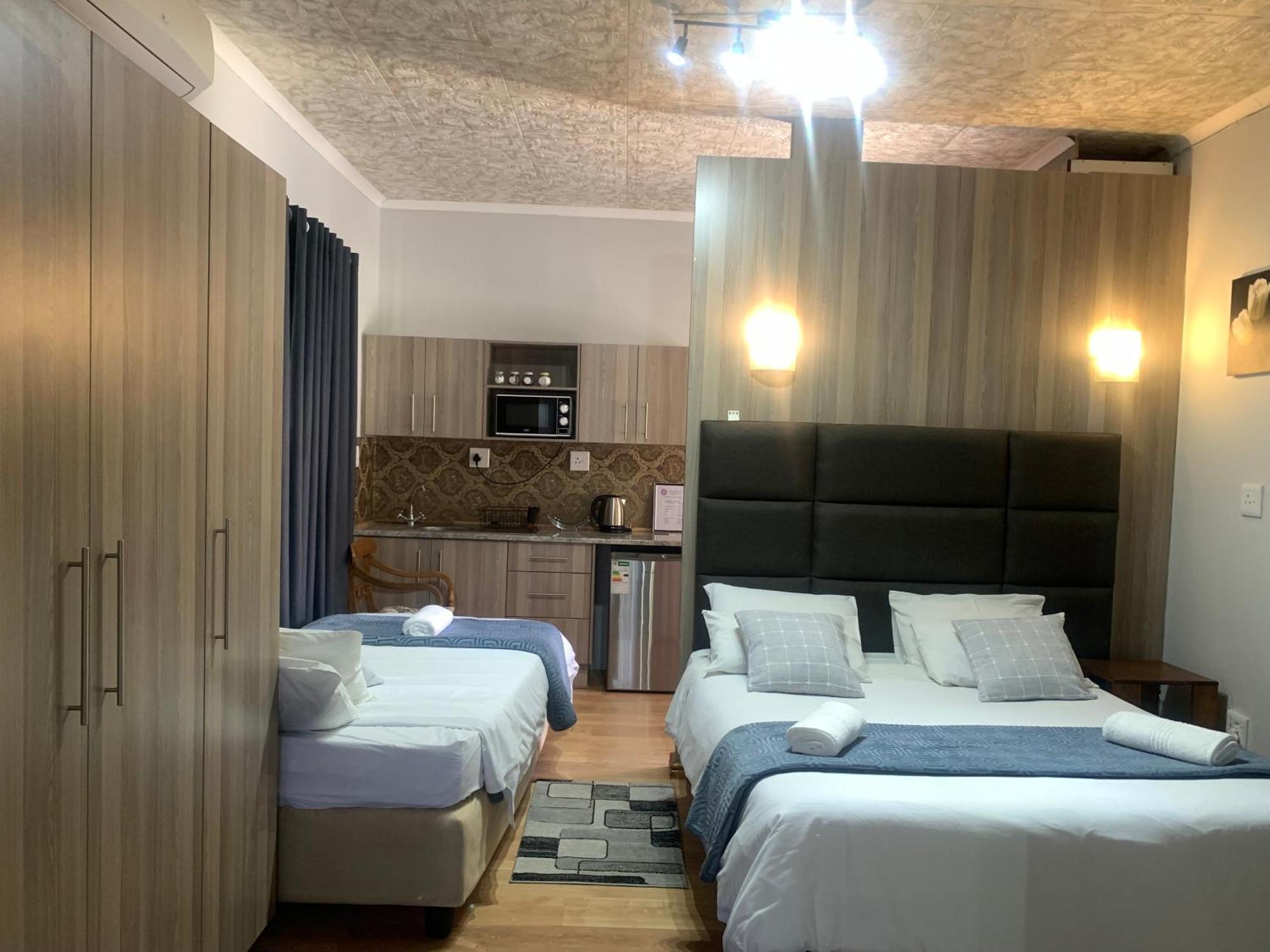 Victoria Oaks Guesthouse Victoria West Kültér fotó